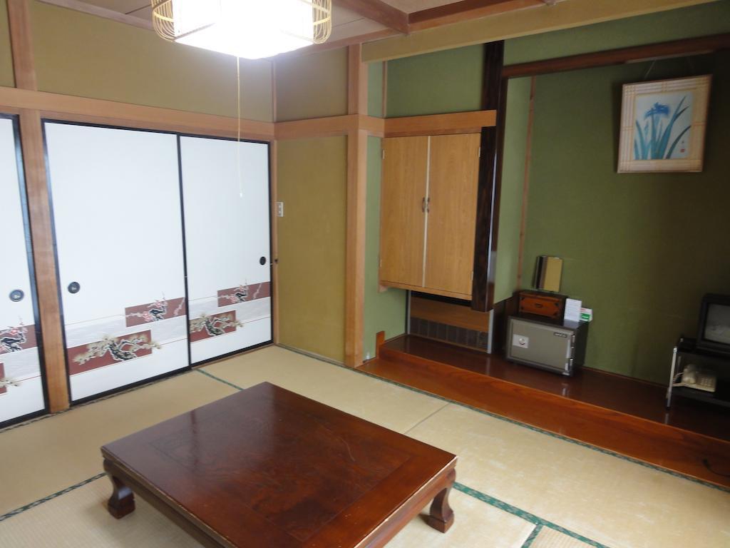 Hotel Tomiya Yuzawa (Niigata) Room photo
