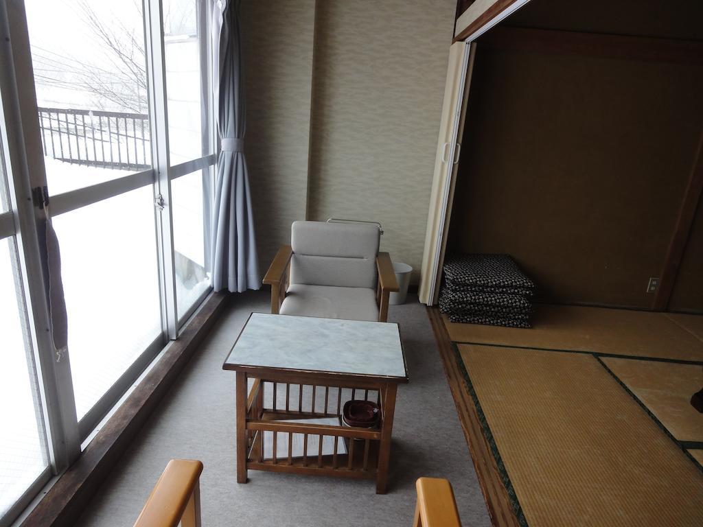 Hotel Tomiya Yuzawa (Niigata) Room photo