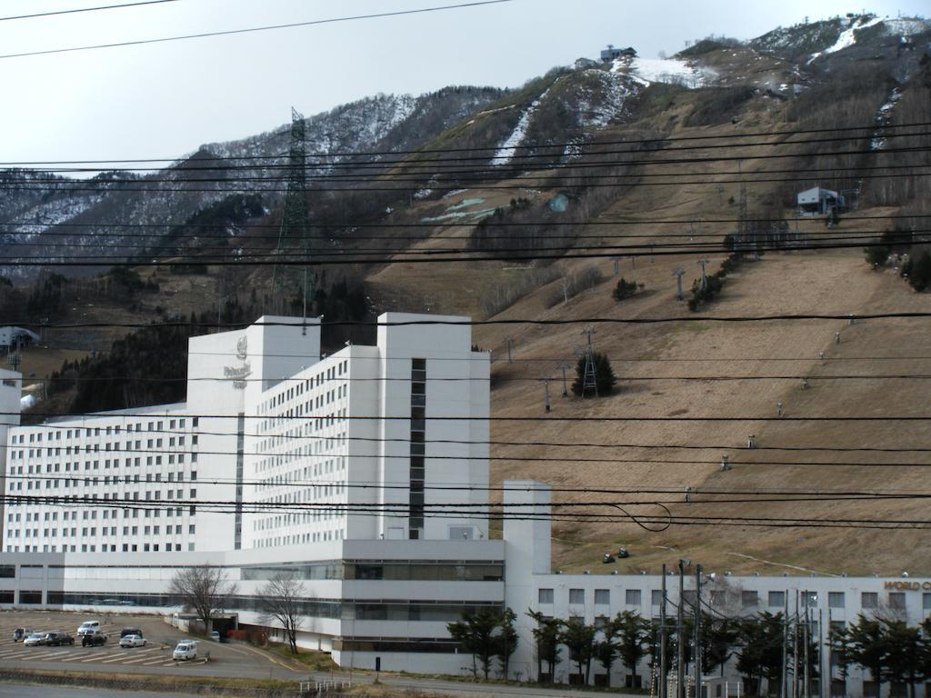 Hotel Tomiya Yuzawa (Niigata) Exterior photo